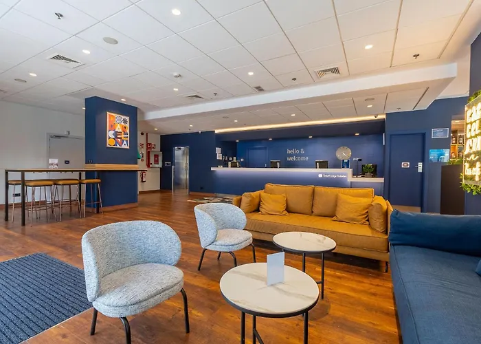 Travelodge Barcelona PoblenouAlbergo
